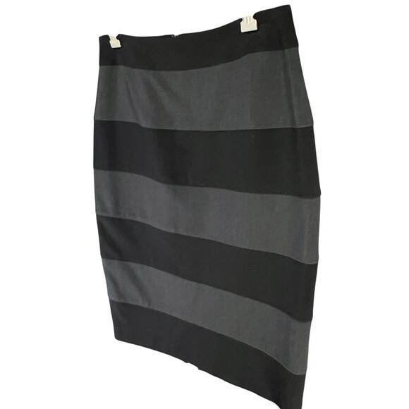 Virtue Pencil Skirt Womens 6 Black Gray Stripe Back Slit Stretch Corpcore Career - Picture 3 of 12